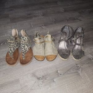 Womens Very G / Blowfish Sandal Lot size 10 & 11